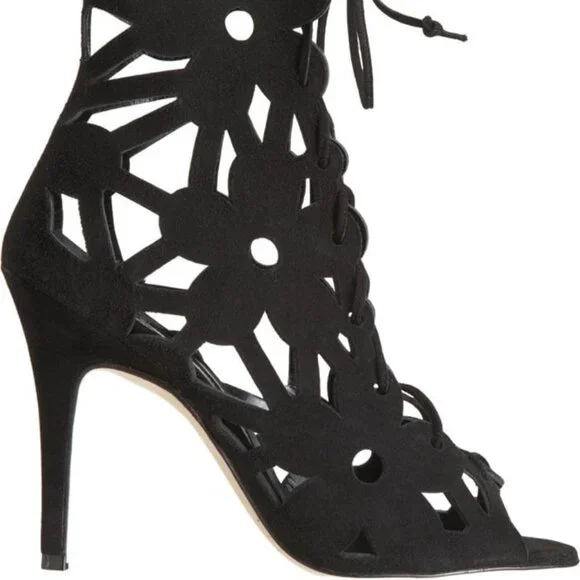 最終値下げ！MANOLO BLAHNIK x DrawerOLARANA Manolo-Blahnik-New-Collection-SEP25-Shoes-Accessores-Trends